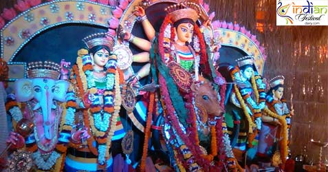 Lake Gardens Peoples Association Durga Puja 2018